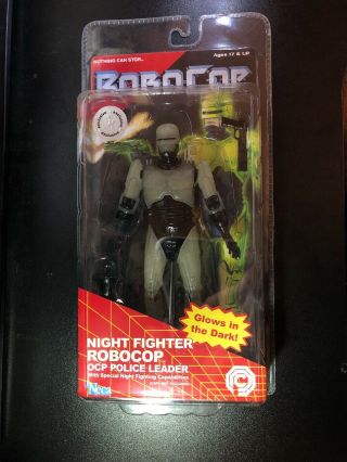 Neca Robocop 7 Inch Action Figure Glow In The Dark Robocop Toys R Us Exclusive