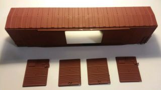 Aristo - Craft G Scale 53 Foot Evans Boxcar Car Body Only