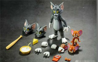 The Tom And Jerry Cat Mouse Action Figure Collectible
