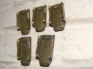 1:18 BBI Elite Force WWII U.  S Open Parachute Container for Paratrooper Figure 2