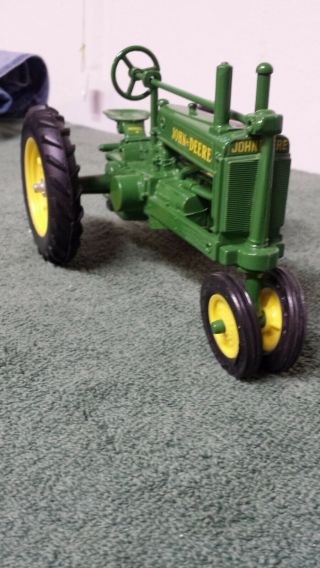 Ertl John Deere Unstyled Model A Toy Tractor,  No Box,