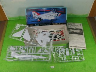 Vintage Fujimi Model Kit 1/72 Aircraft Mcdonnell Douglas Phantom Ii F - 4e 2100