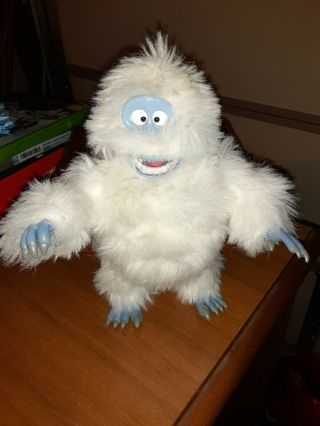 Bumble Abominable Snowman Rudolph Red Nosed Reindeer Mantis 2000 Figure 8 "
