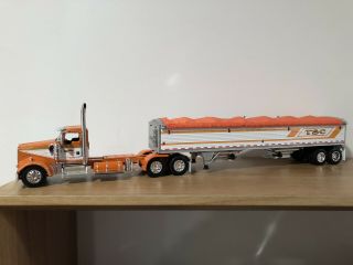 Dcp Tsc Tri - State Commodities 32911 W900 Daycab Grain Tractor Trailer 1/64