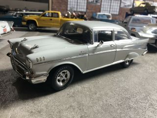 1/18 Highway 61 1957 Chevy Bel Air.  White