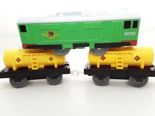BOCO,  TWO FUEL TANKERS Thomas & Friends Trackmaster Motorized Train 2006 HIT 2