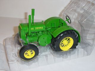 1/16 John Deere Model D Precision Heritage Series Tractor By Ertl W/box