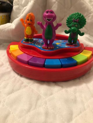Barney & Friends Pop Up Piano Rainbow Keyboard Piano Toy Musical Sing Along 2007