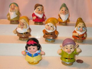 Complete Set Of Fisher Price Little People Disney Snow White And 7 Dwarfs Figure