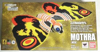 D444.  S.  H.  Monsterarts Mothra (1992) Figure From Bandai & Tamashii Nations (2014)