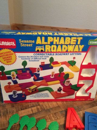 Vintage Playskool Sesame Street Alphabet Roadway Set Boxed 99 Complete