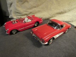 1/18 Scale Metal Die Cast Model Hotwheels 1953,  Ertl 1961 Chevrolet Corvettes