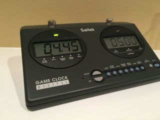 Saitek Chess Game Clock Lcd Digital Timer W/box -
