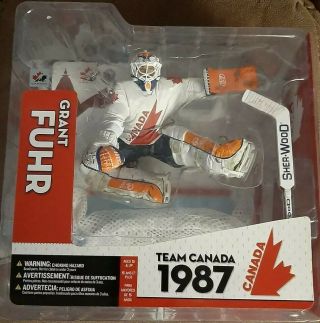 Mcfarlane Team Canada 1987 Grant Fuhr Team Canada Series