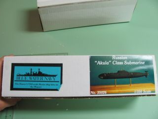 1/350,  1/:350 - Blue Water Navy - Russian/soviet Akula Class Submarine
