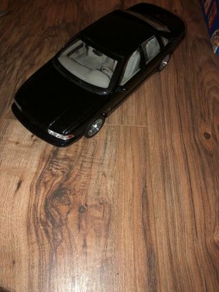 1:18 Autoart Contemporary Chevrolet Impala Ss 510 Concept In Black 71091 Read