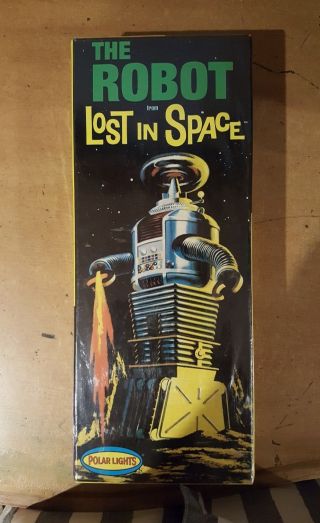 Lost In Space The Robot Model Kit (from Polar Lights) Box 1997