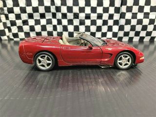 Franklin 2003 Corvette Convertible 50th Anniversary - Red - L E 1:24 Boxed 3