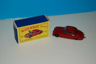 (mx30) Vintage Matchbox Lesney,  Jaguar 3.  4 Litre 65,  Black Wheels,  Box