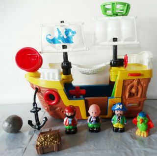Fisher Price Little People Pirate Ship With Sounds Figures Cannon