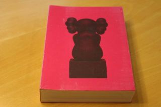 Kaws " This Is Not A Toy " X Pharell Williams Bearbrick (edition Of 1000)