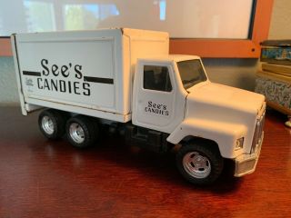 Vintage ERTL See ' s CANDIES Model Delivery Truck 3605 White Metal Body RARE Wow 2