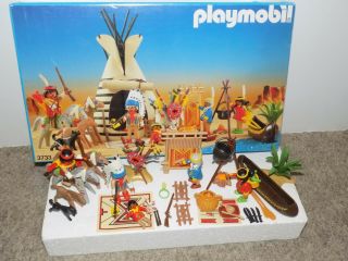 Playmobil 3733 Native American Village - Not Complete