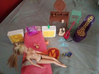 Disney Hannah Montana Malibu Beach House Bedroom Furniture Dollhouse Accessories