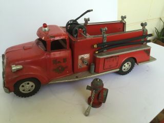 Vintage 1950s Tonka Suburban Fire Truck With Accessories