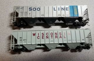 2 Pack Athearn Ho 54’ Ps Covered Hoppers Wisconsin Central Wc & Soo Line