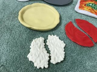 Fisher Price Fun With Food Pizza Dough Pizza Sauce Play Set Almost Complete 3
