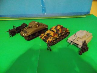 Monogram & Revell 1/35 & 1/48 Scale Sherman Tank German Tiger Panzer Jeep