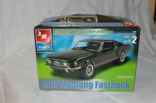 Amt Ertl 1967 Mustang Fastback 1/25 Scale Model Kit 31550