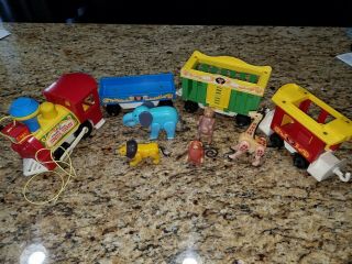 Vintage Fisher Price Little People Circus Train Set W/ 4 Cars & 5 Animal Figures