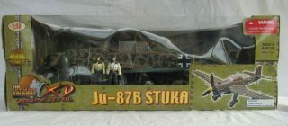 Ultimate Soldier Xd 1/18 Scale German Ju - 87b Stuka,  Camo Scheme W/ 2 Figures