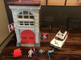 Vintage 1987 Kenner Ghostbusters Firehouse Play Set With Ecto - 1 Figures & Radio