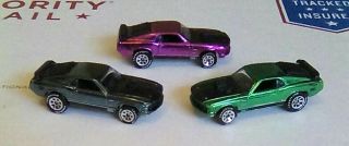 3 Hot Wheels Classics Series 2 Mustang Mach 1 W/7sp Pink,  Green & Black Loose