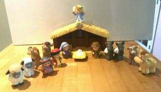Fisher Price Little People Nativity Set Manger 15pc Pre - Owned Look