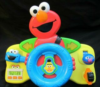 Sesame Street Giggle N Go Elmo Mattel 2006 Interactive Talking Driving Toy