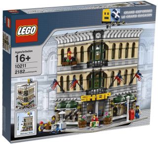Collector Retired Lego Grand Emporium Modular Set 10211 Complete
