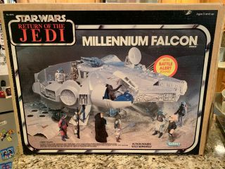 1983 Kenner Star Wars Rotj Millennium Falcon (no.  39110)