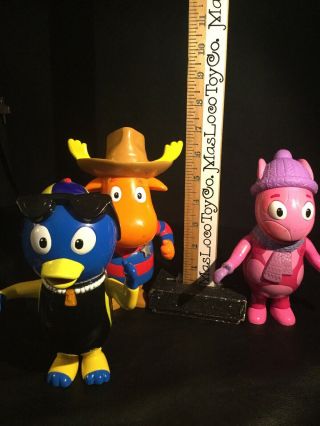 The Backyardigans Toy 3 Figures Talking Singng,  Tyrone,  Uniqua,  And Pablo