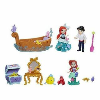 Hasbro Ariel Disney Princess with Prince Eric Kingdom Play Set Land and Sea 2
