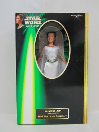 Hasbro 12 " Star Wars Modern 1/6 Scale Princess Leia 1999 Portrait Edition