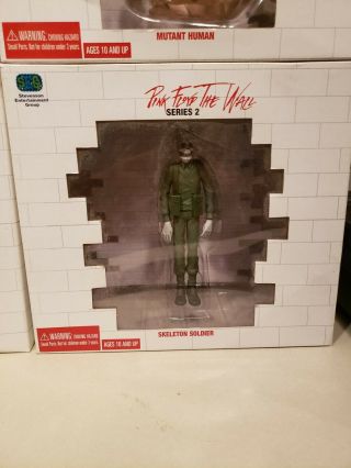 PINK FLOYD THE WALL SERIES 2 ACTION FIGURES 2