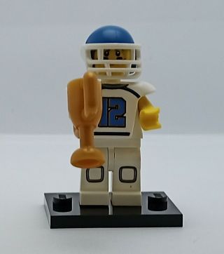 Football Player With Helmet,  Trophy And Stand - Lego 8833 - Minifigure Series 8