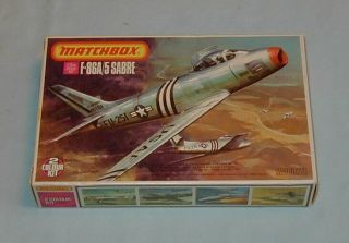 Vintage F - 86a/5 Sabre Jet - 1/72nd Scale Plastic Model Airplane Kit Matchbox