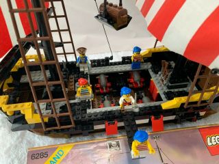 COMPLETE LEGO PIRATE SHIP SET 6285 BLACK SEAS BARRACUDA - - 2