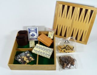 Vintage 4 - In - 1 Checker Backgammon Chess Dominoes Board Game Wooden Storage Box