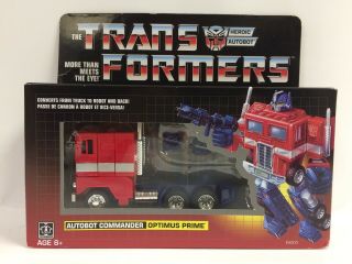 Transformers G1 Reissue Autobot Commander Optimus Prime,  In Worn Box